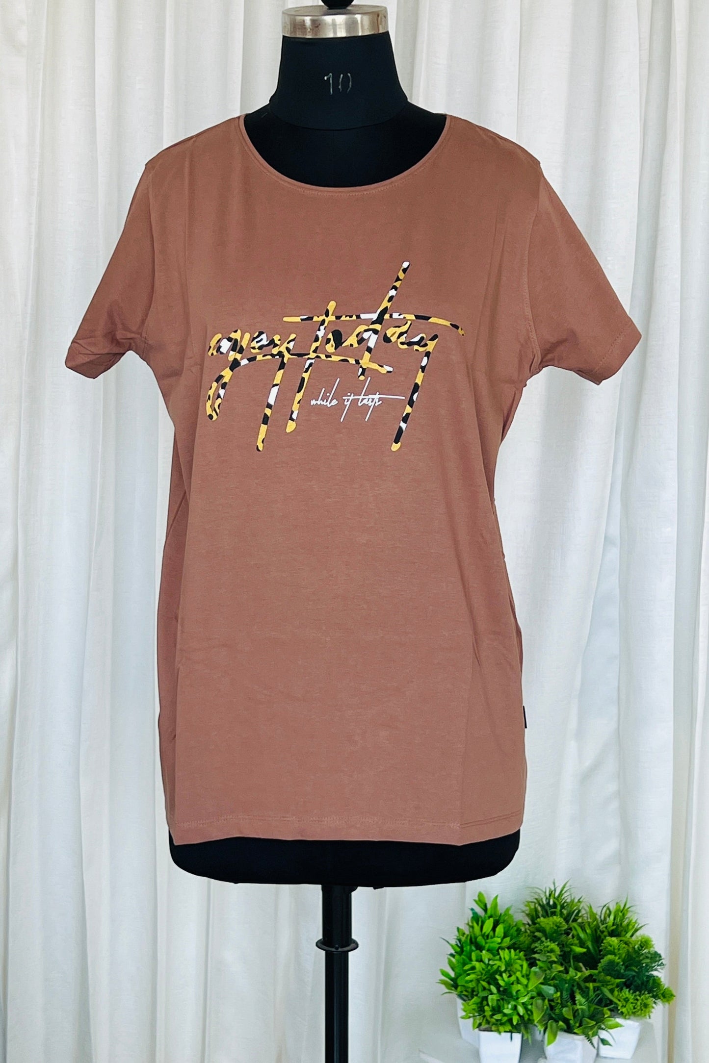 Casual T-shirt