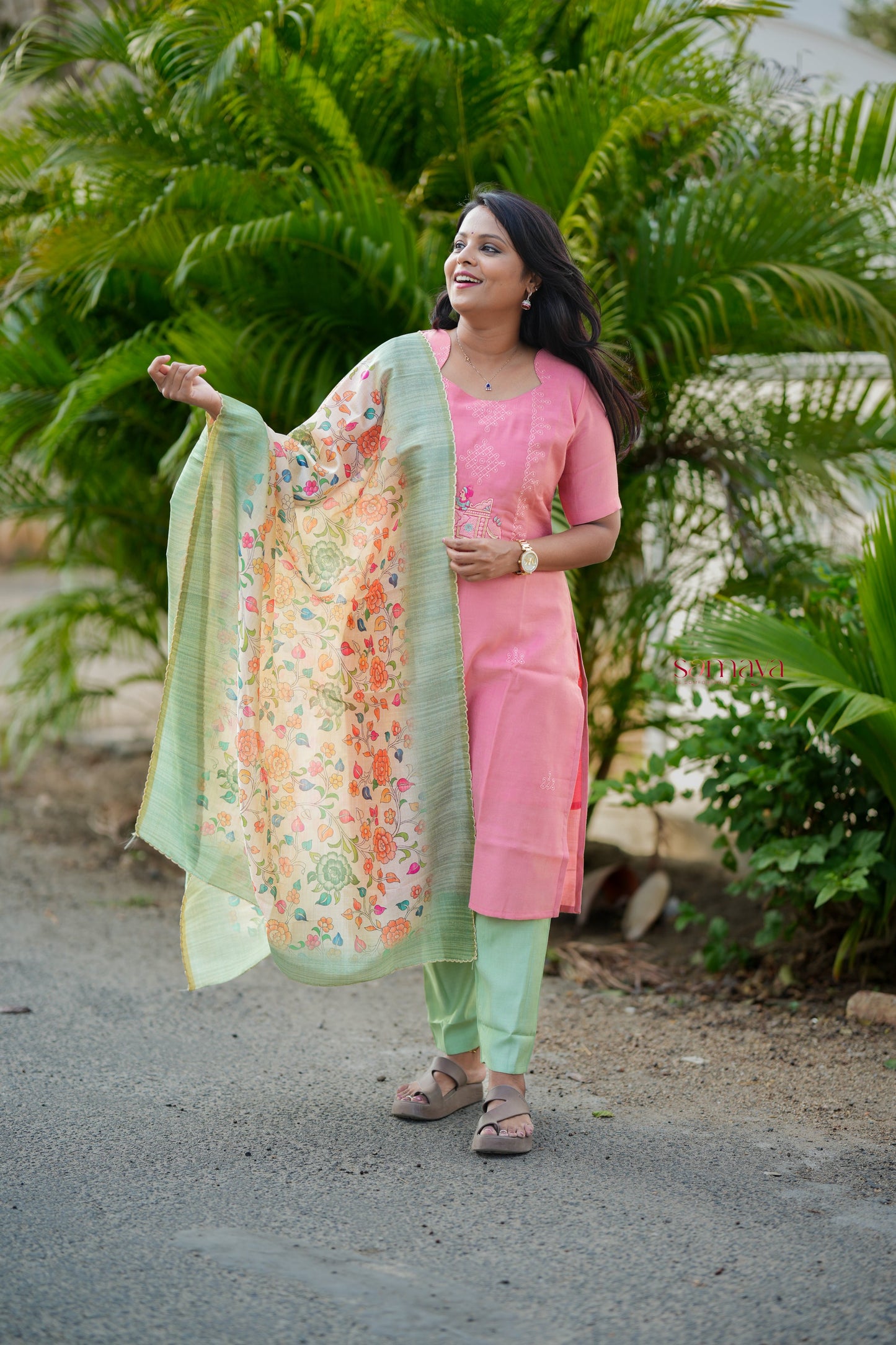 Kolam Saanvi 3 piece salwar suit set with dupptta ( ready to dispatch)