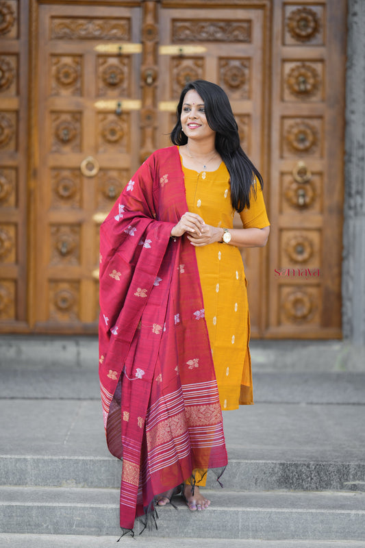 Senthoora  raw silk suit set with dupptta ( ready to dispatch ) set of 3