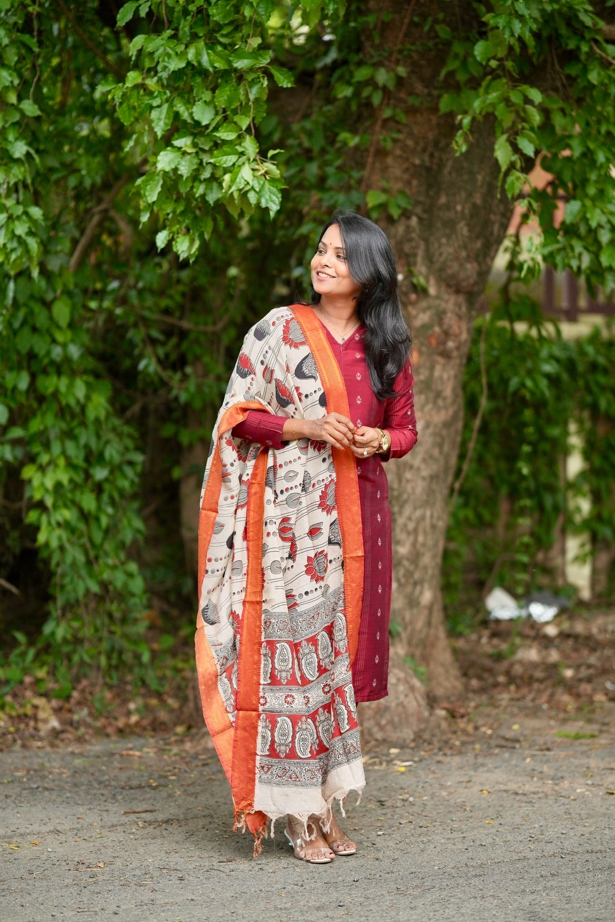 Nithya raw silk Kurta Set with hand painted kalamkari dupptta (ready to dispatch)