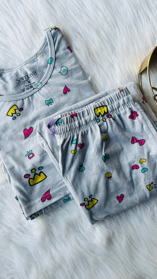 Queen  Feeding Pant Set ( lightweight )