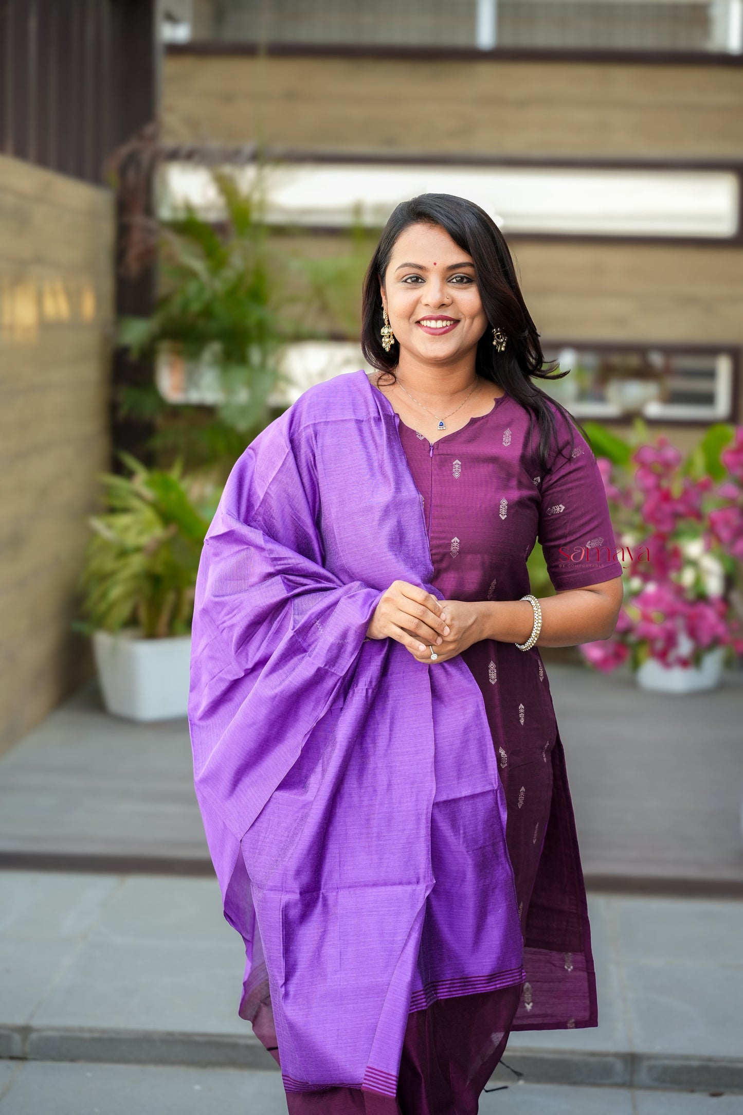 Vasunthra 3 piece raw silk suit set with Dupatta ( ready to dispatch)