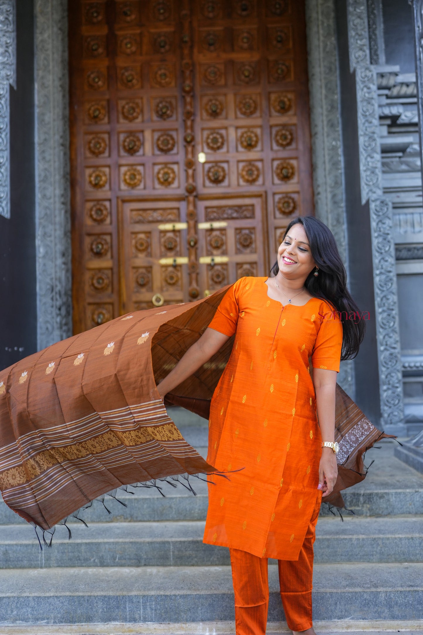 Theera  raw silk suit set with dupptta ( ready to dispatch) set of 3