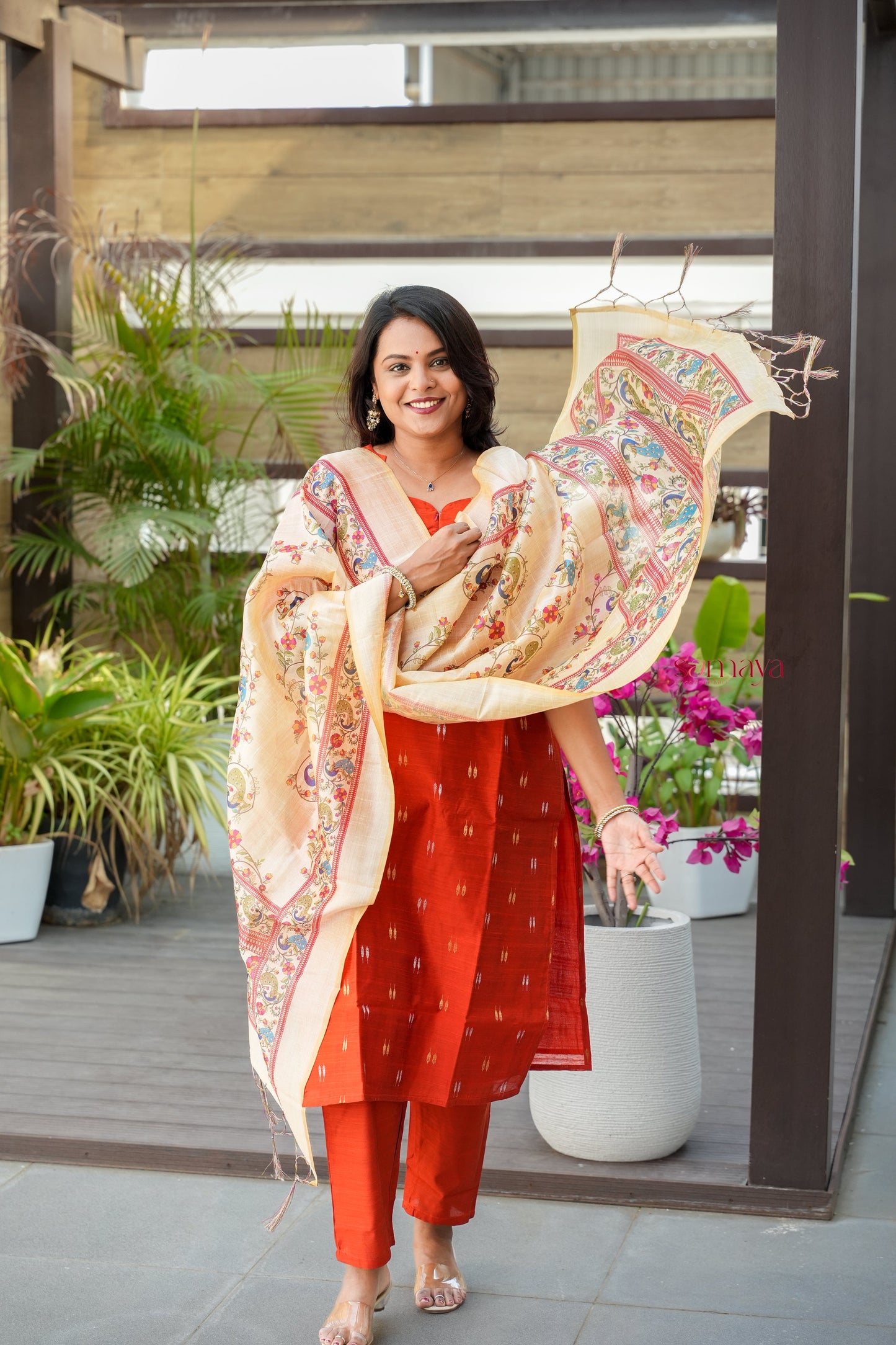 Alagu 3 piece raw silk suit set with Dupatta ( ready to dispatch)