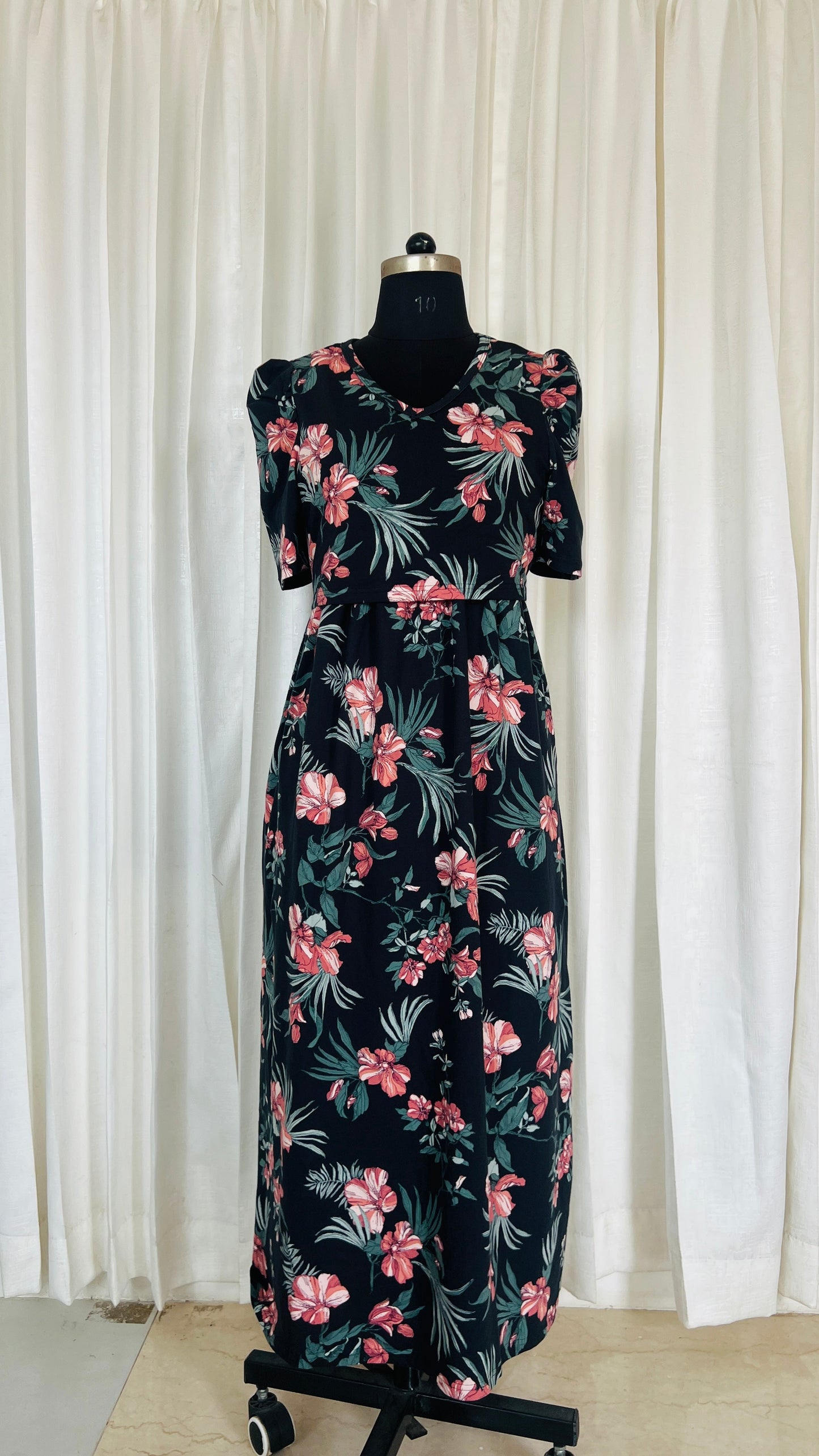 Maxi Megha thick Weight Dress