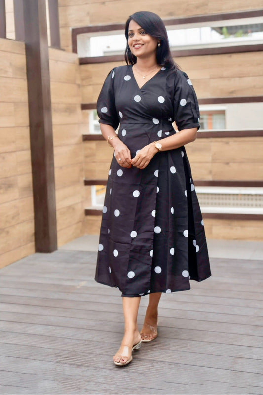 Black Wrap Dress With Slip ( choose smaller size for good fit )