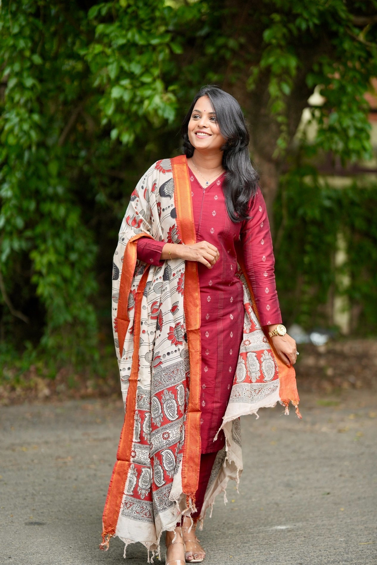 Nithya raw silk Kurta Set with hand painted kalamkari dupptta (ready to dispatch)