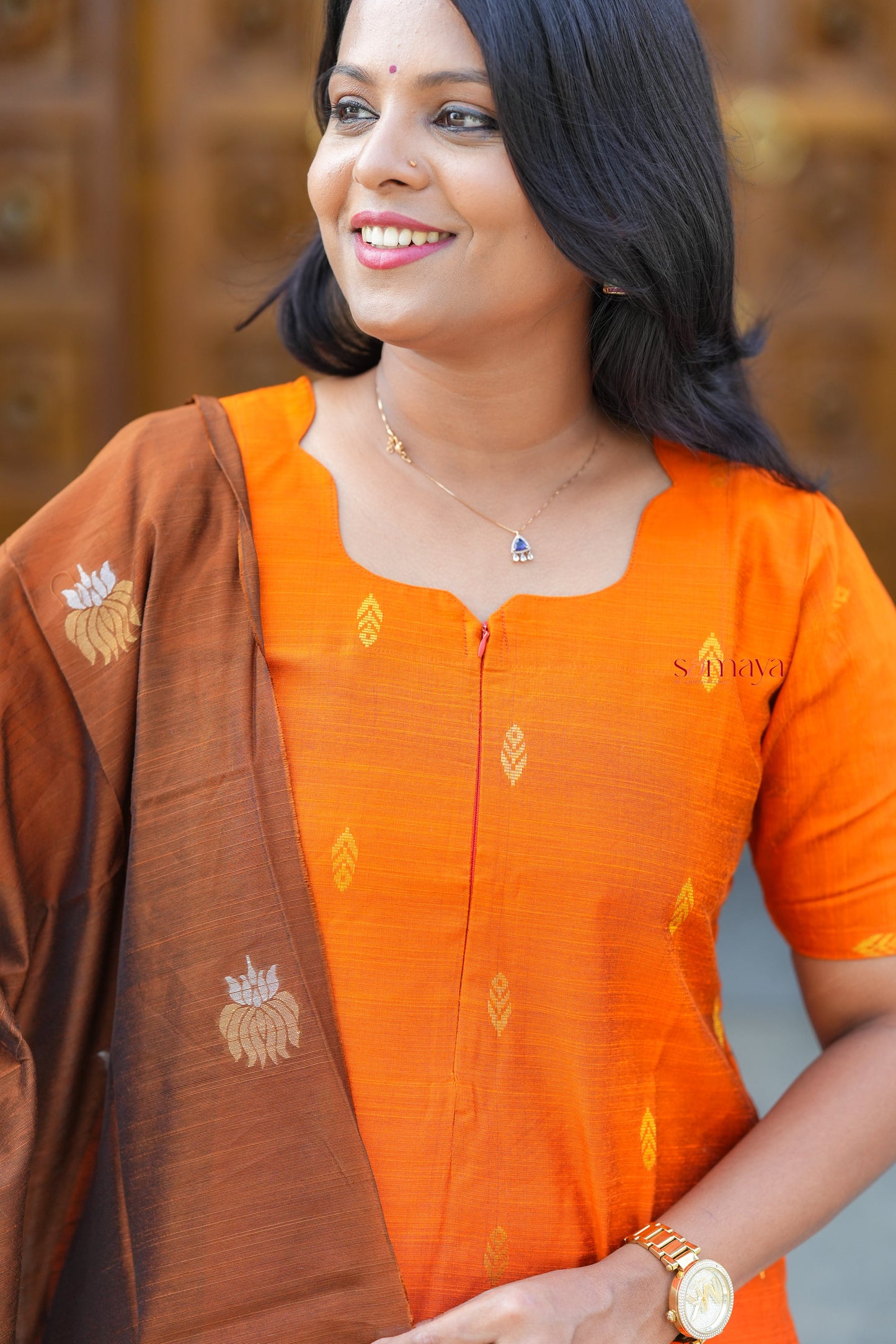 Theera  raw silk suit set with dupptta ( ready to dispatch) set of 3