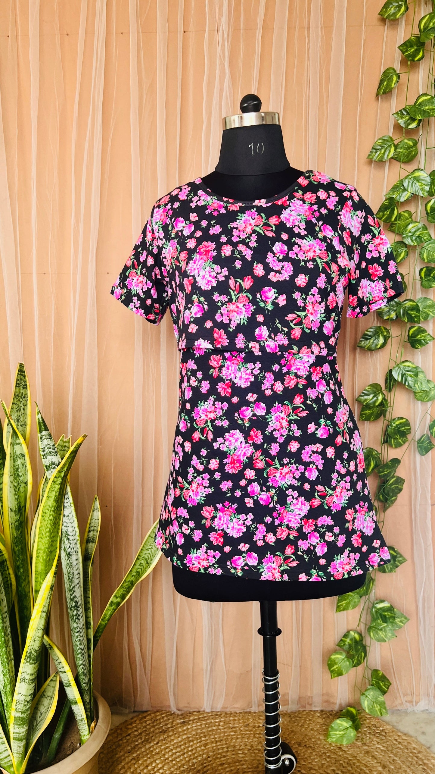 MATERNITY rose garden T-shirt( Minor embroidery variation so sold at sale price )