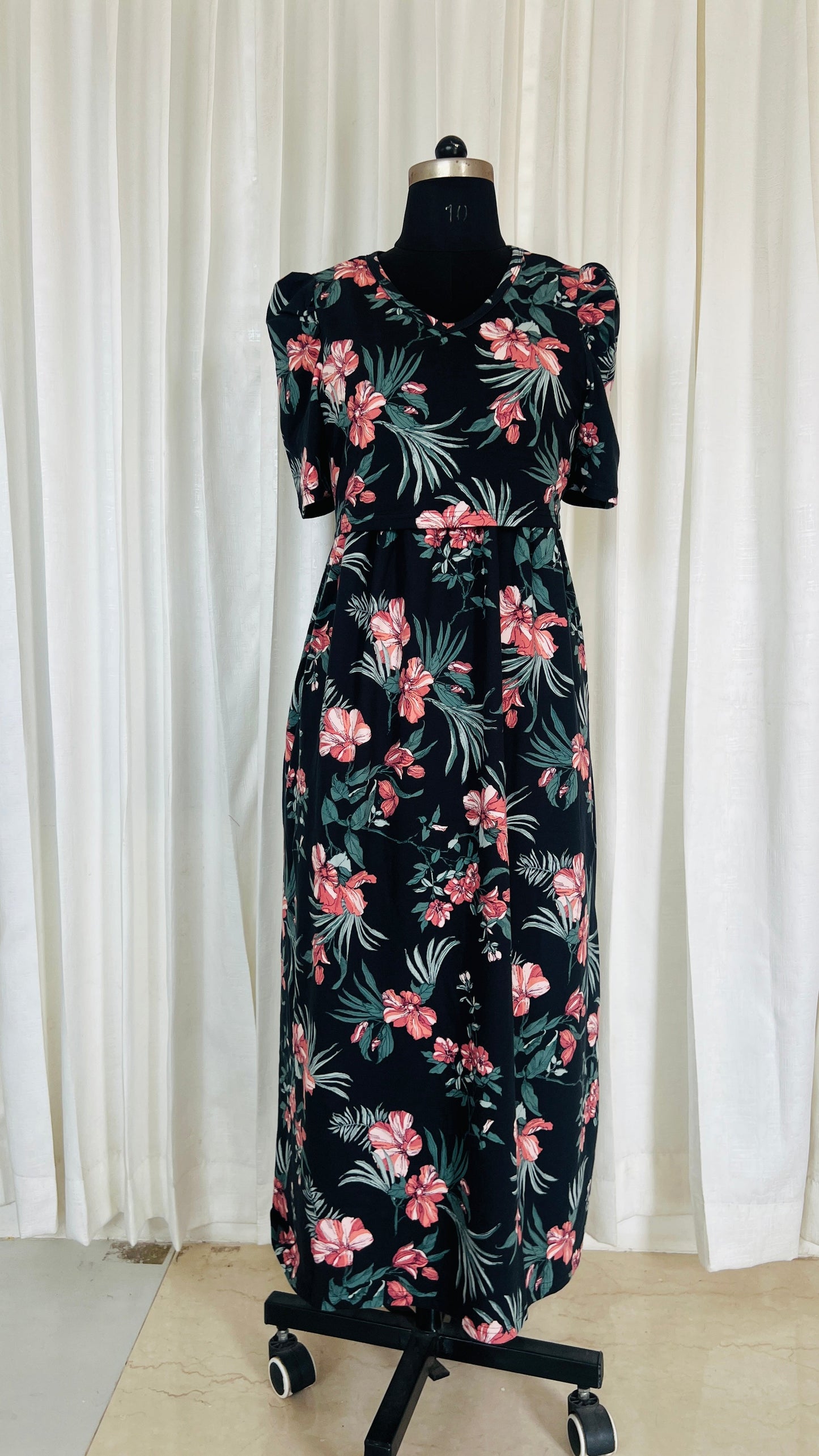 Maxi Megha thick Weight Dress