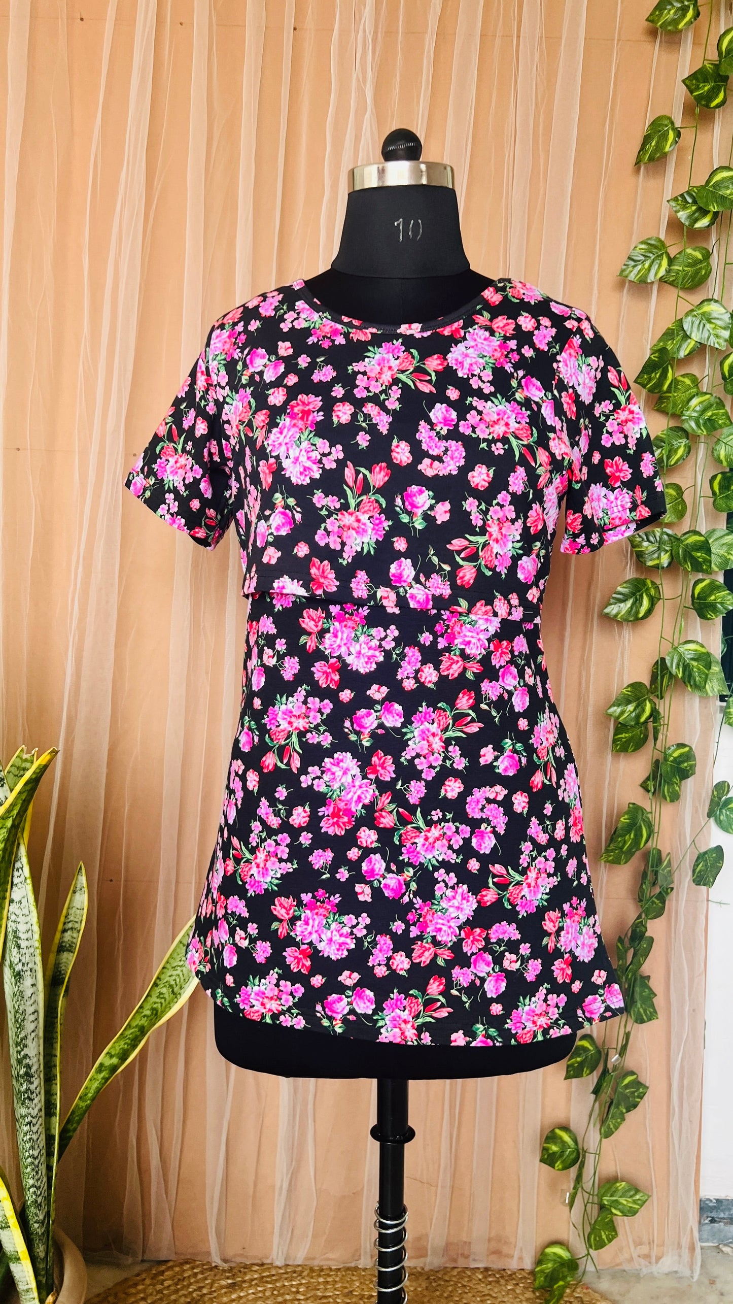 MATERNITY rose garden T-shirt( Minor embroidery variation so sold at sale price )