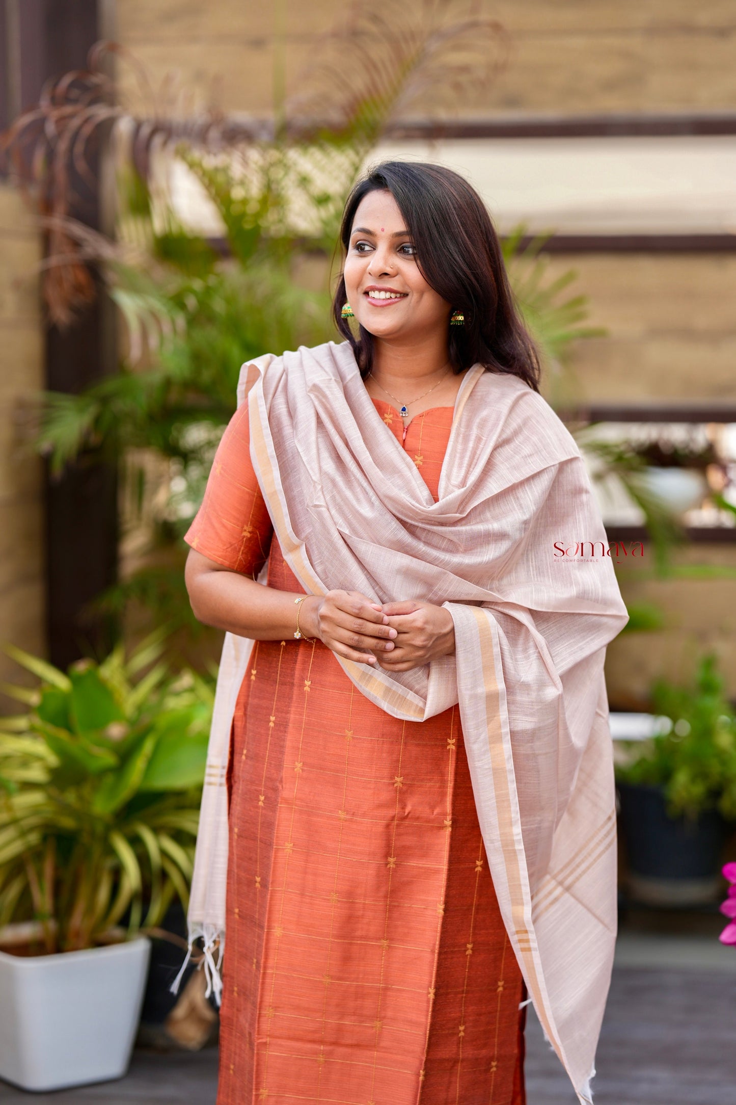 Amritha   raw silk kurta with dupptta ( ready to dispatch) set of 2