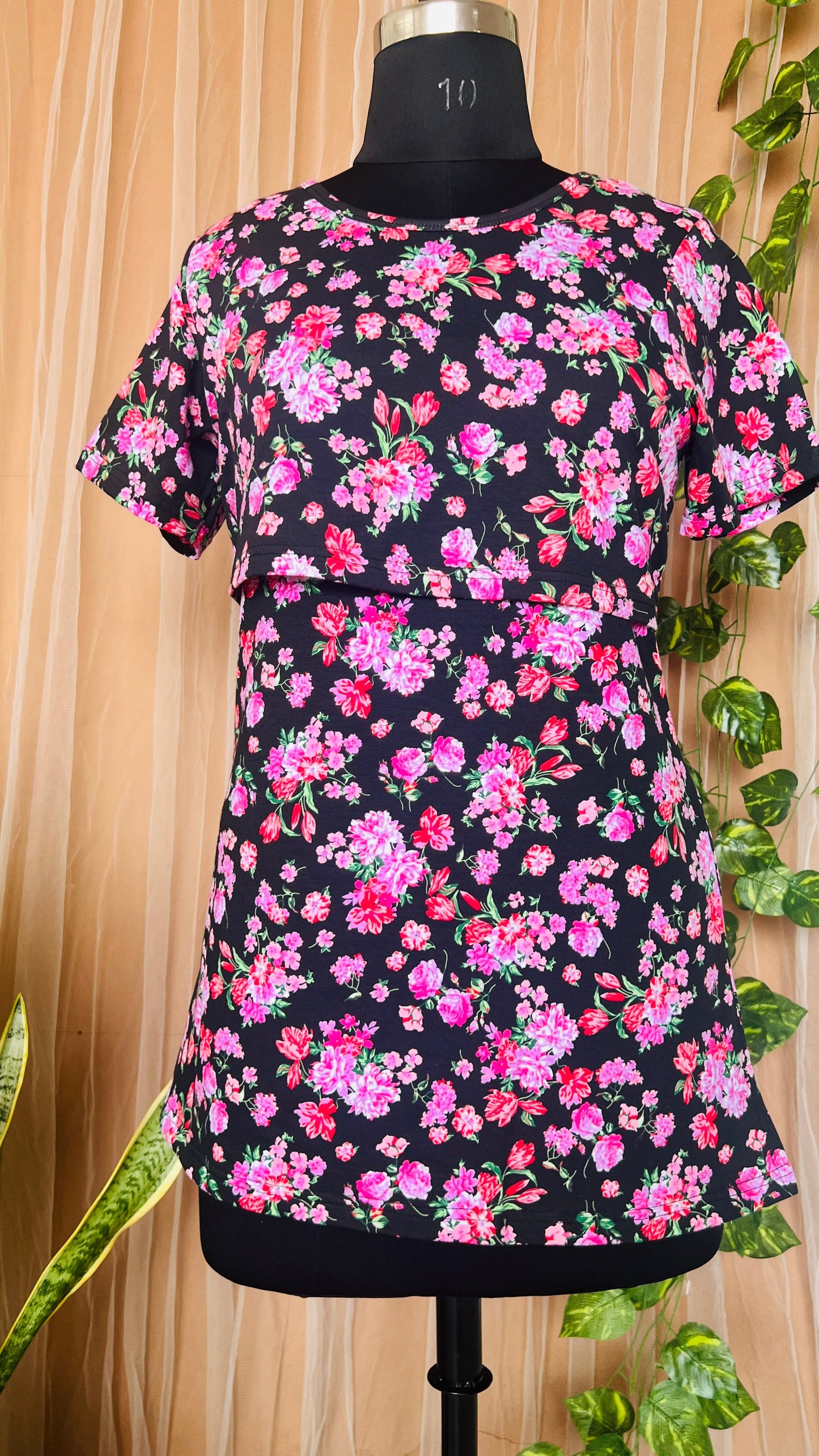 MATERNITY rose garden T-shirt( Minor embroidery variation so sold at sale price )