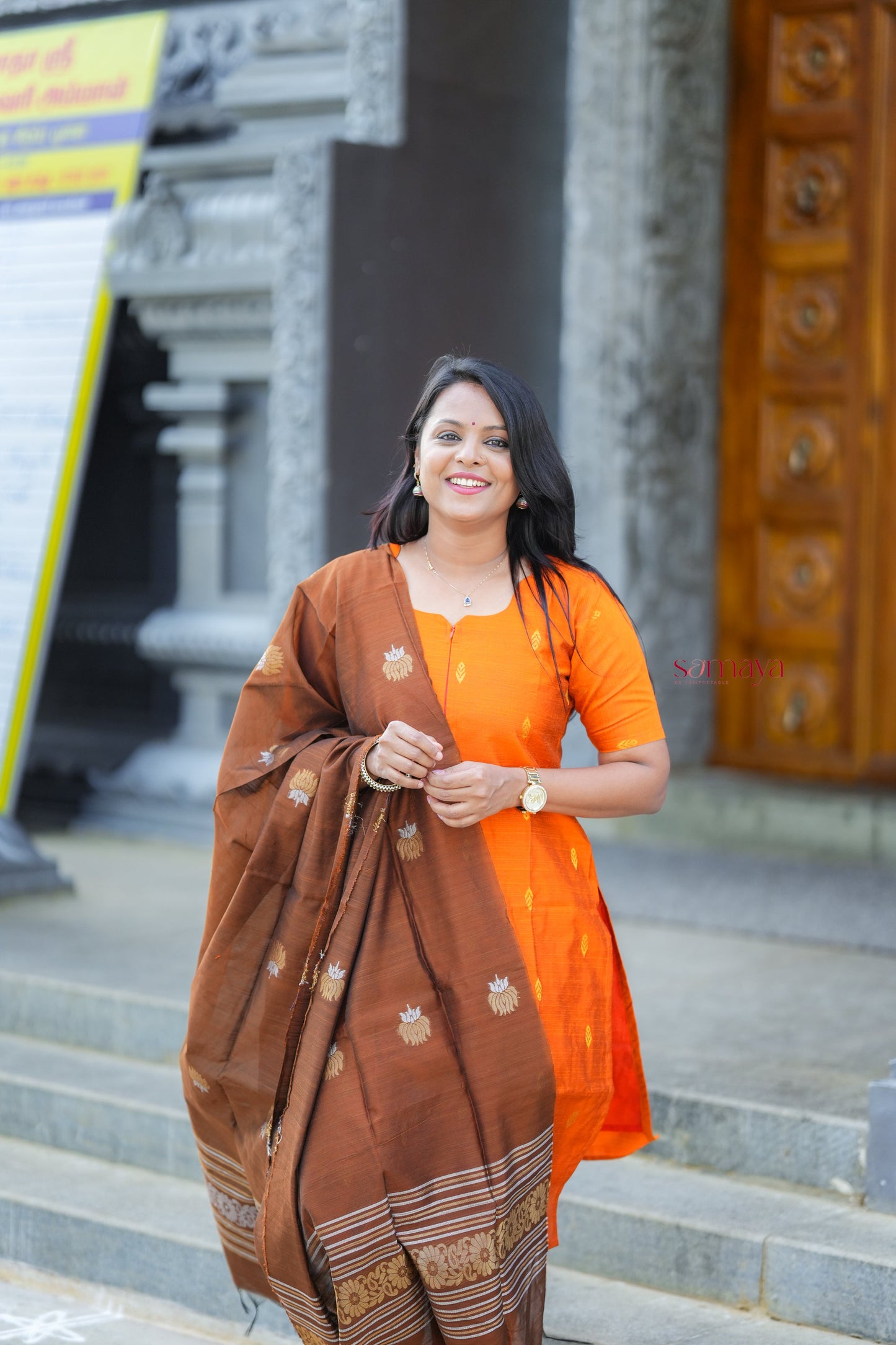 Theera  raw silk suit set with dupptta ( ready to dispatch) set of 3
