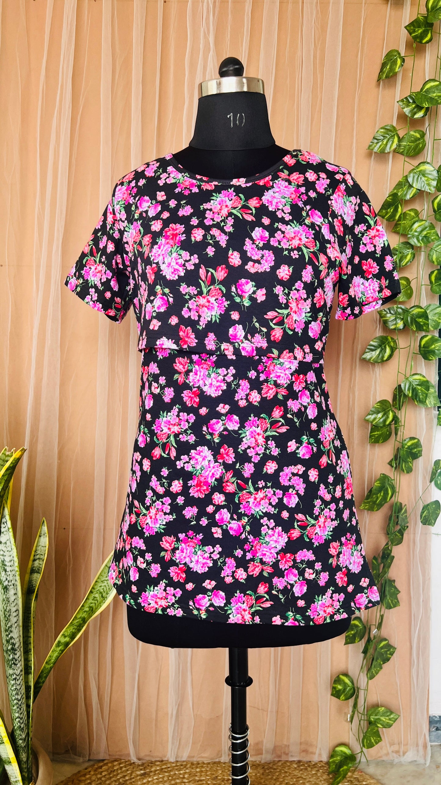 MATERNITY rose garden T-shirt( Minor embroidery variation so sold at sale price )